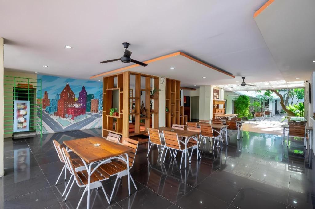 Spazzio Bali Hotel Kuta Lombok Eksteriør bilde