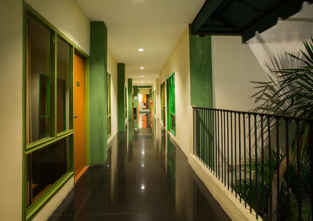 Spazzio Bali Hotel Kuta Lombok Eksteriør bilde